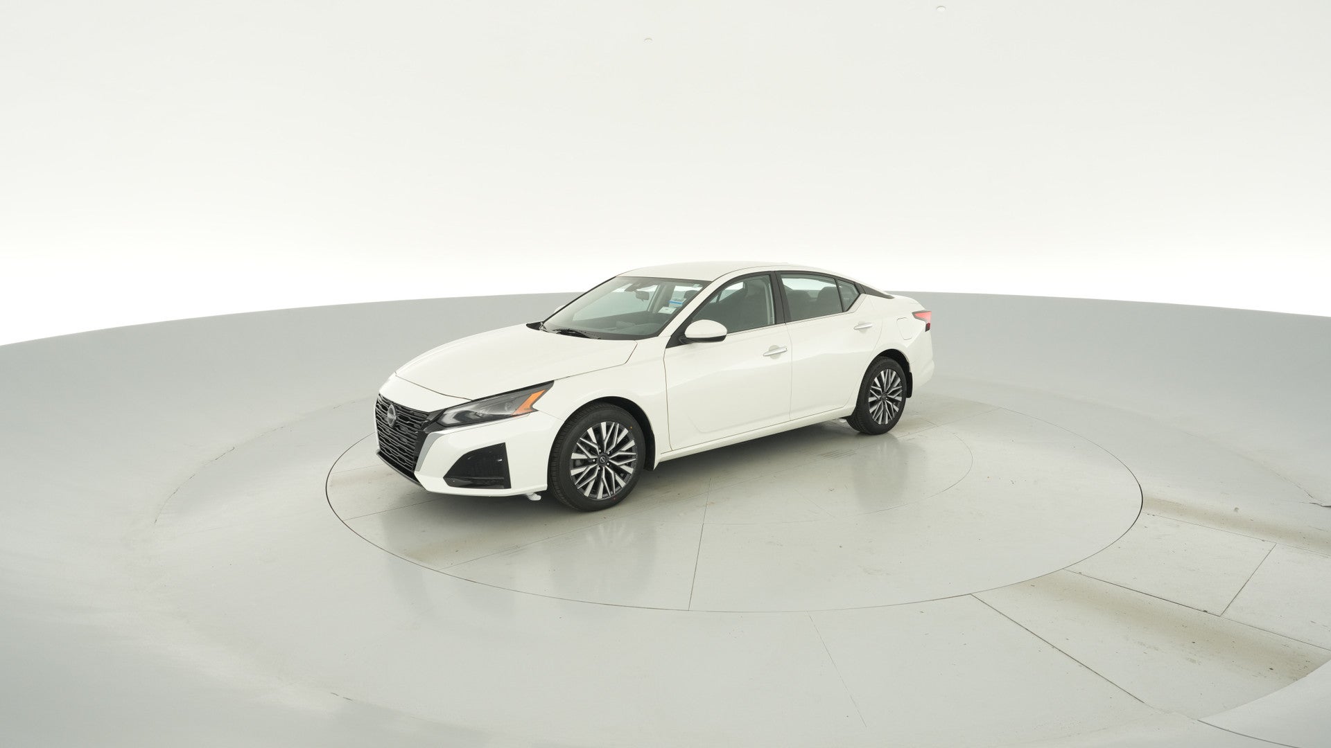2023 Nissan Altima vehicle photo
