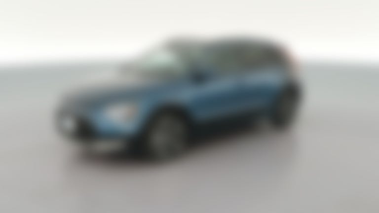 2024 Kia Niro Plug-in Hybrid vehicle photo