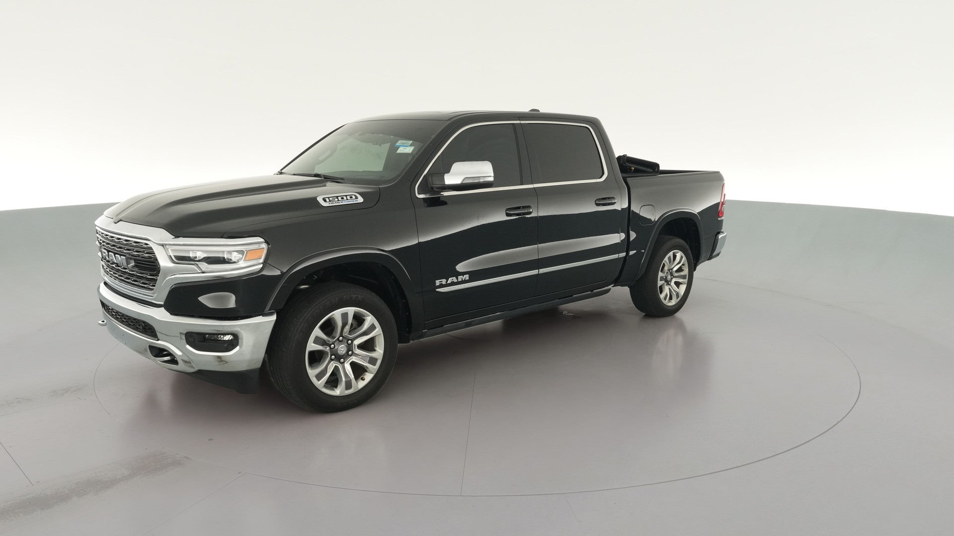 2024 Ram 1500 Crew Cab vehicle photo
