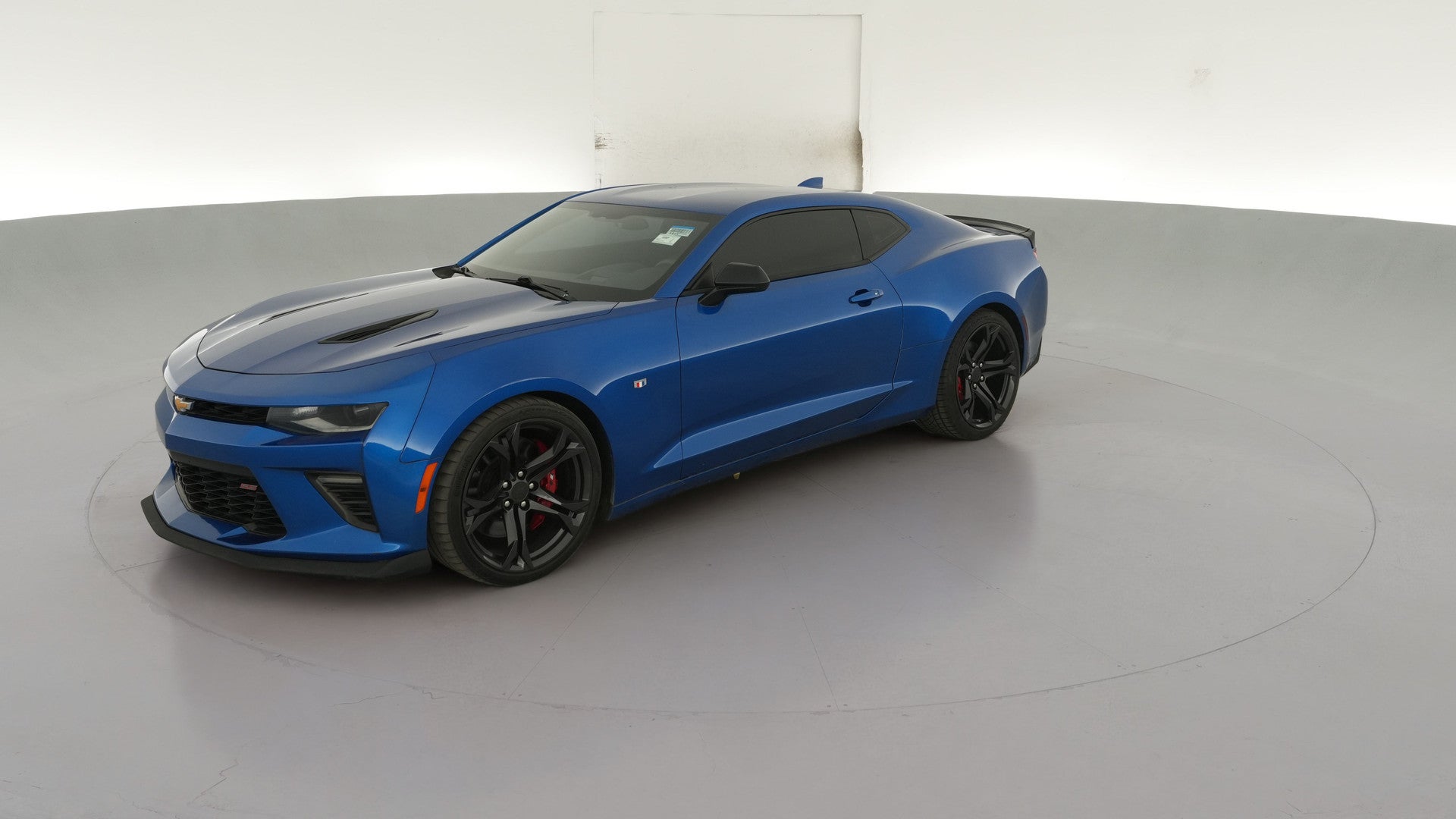 2018 Chevrolet Camaro vehicle photo
