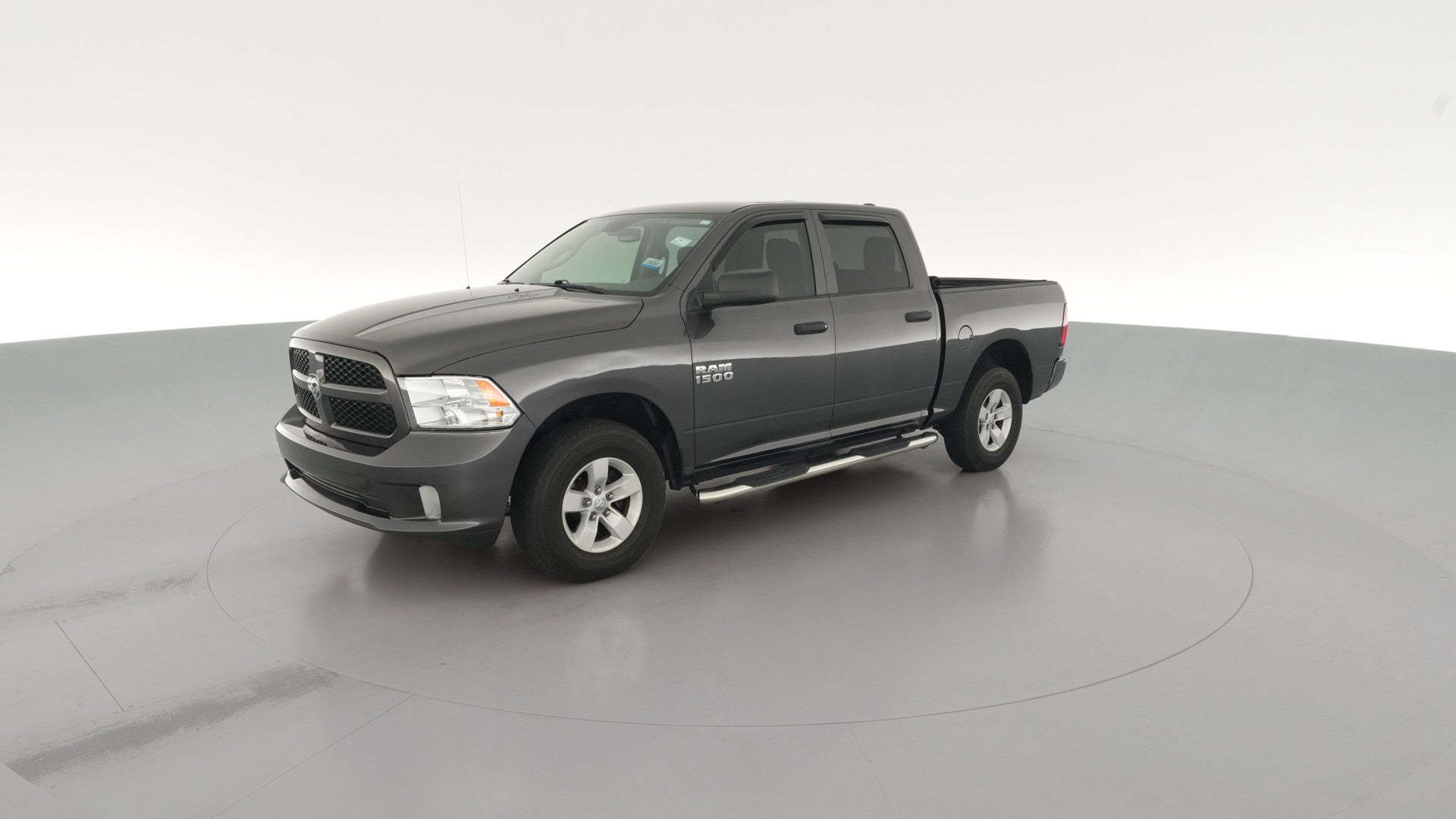 2018 Ram 1500 Crew Cab vehicle photo