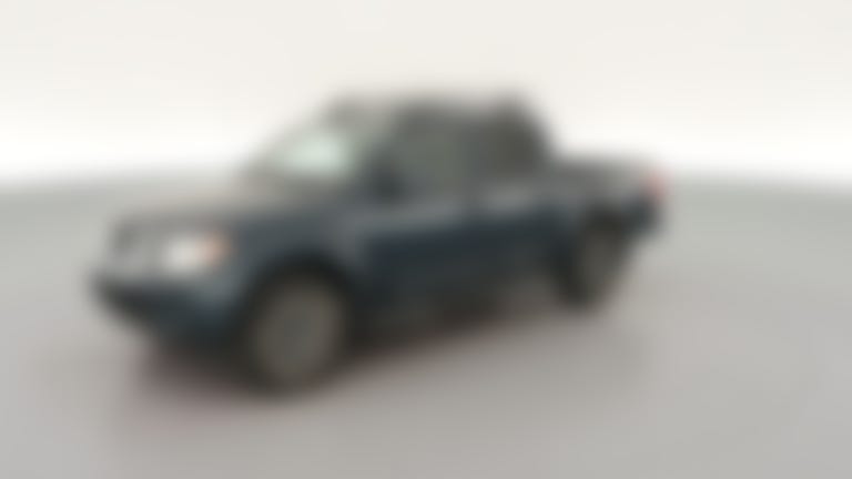 2020 Nissan Frontier Crew Cab vehicle photo