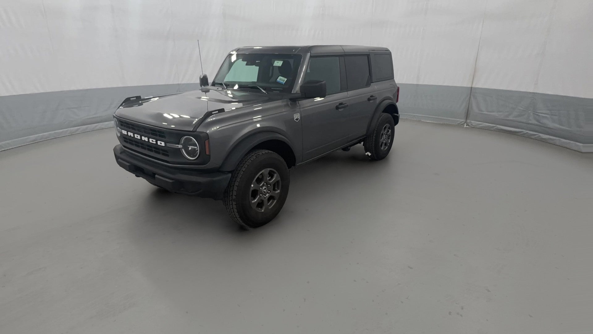 2025 Ford Bronco vehicle photo