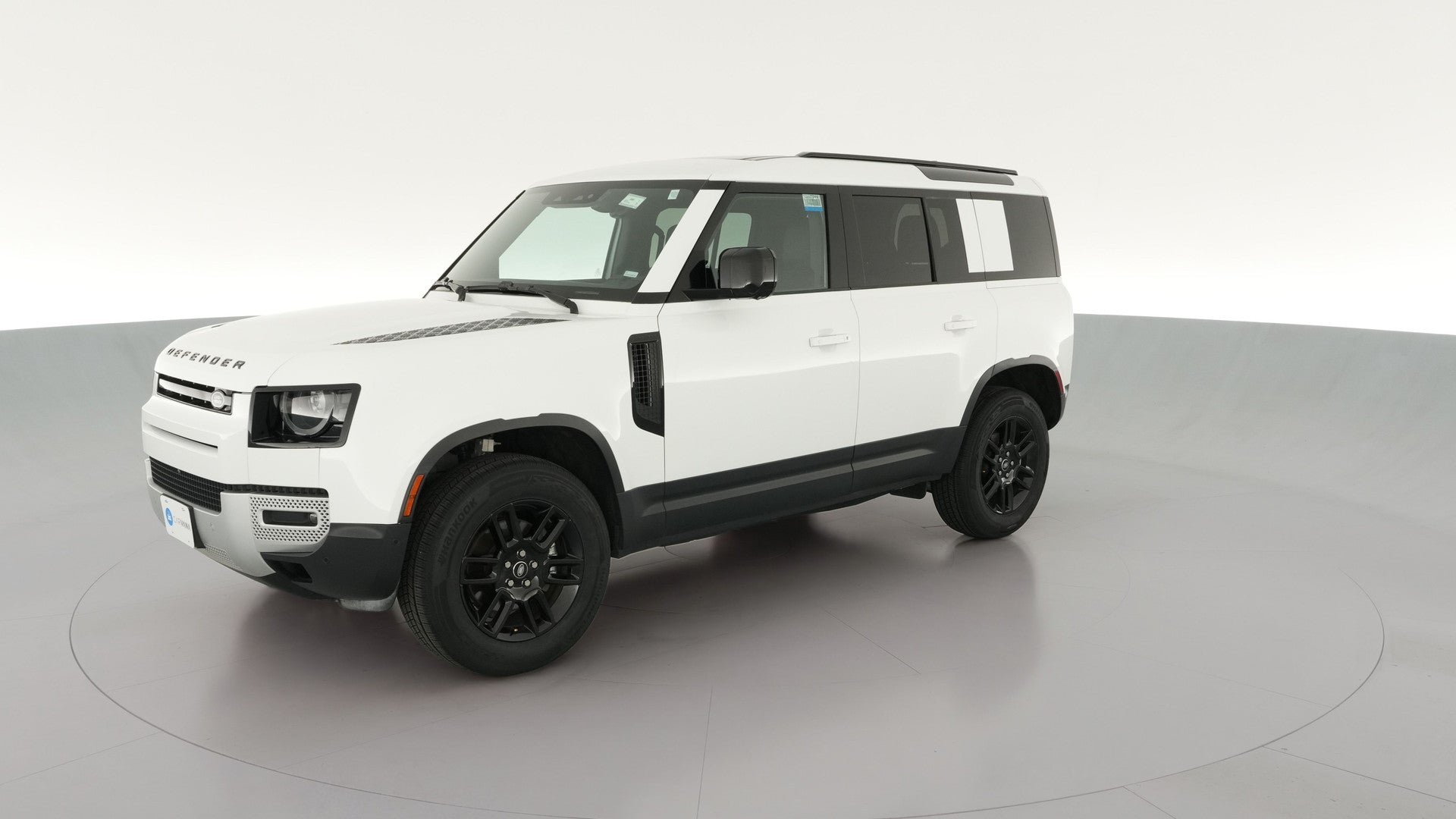 2025 Land Rover Defender 110 vehicle photo