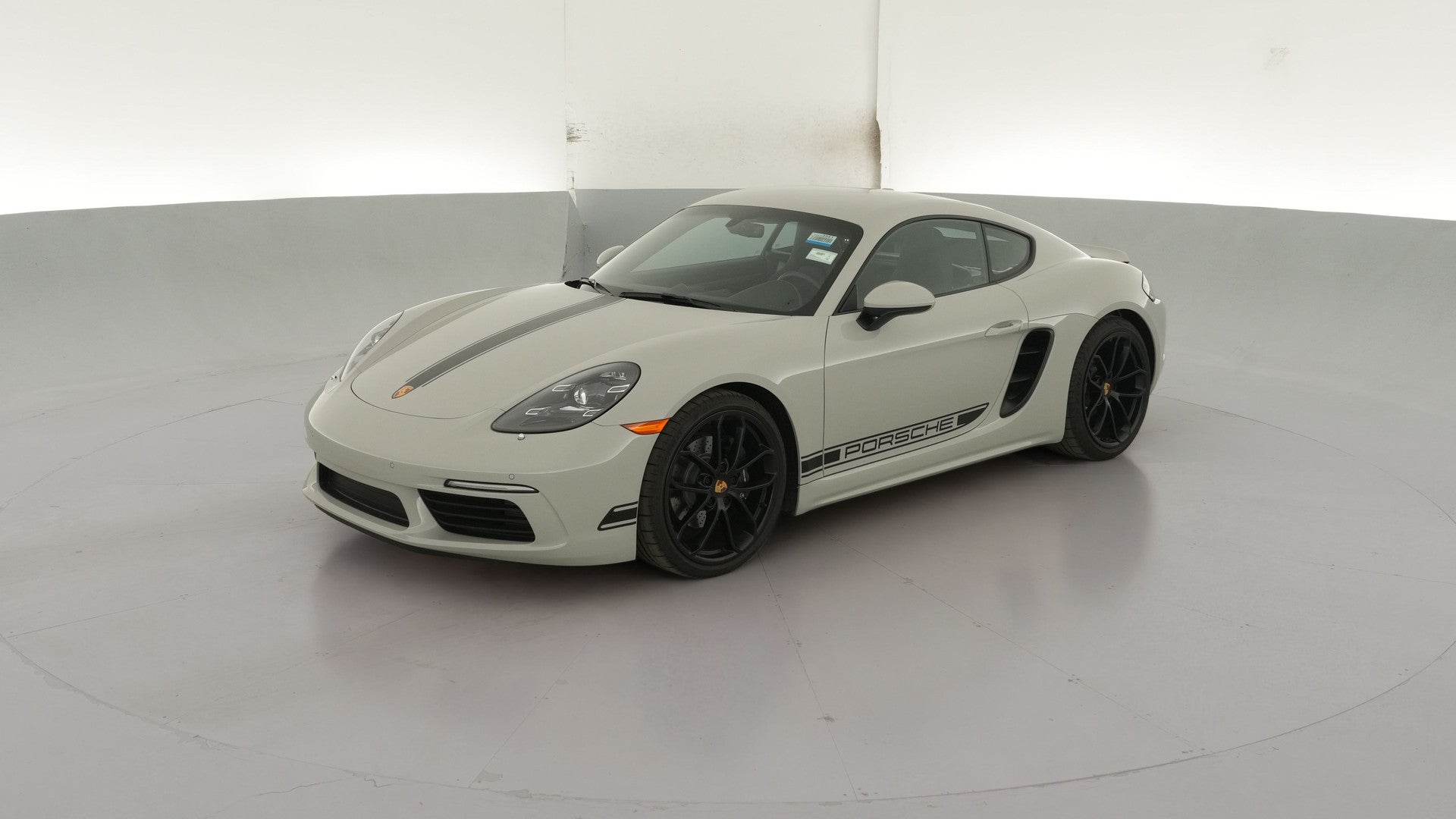 2024 Porsche 718 Cayman vehicle photo