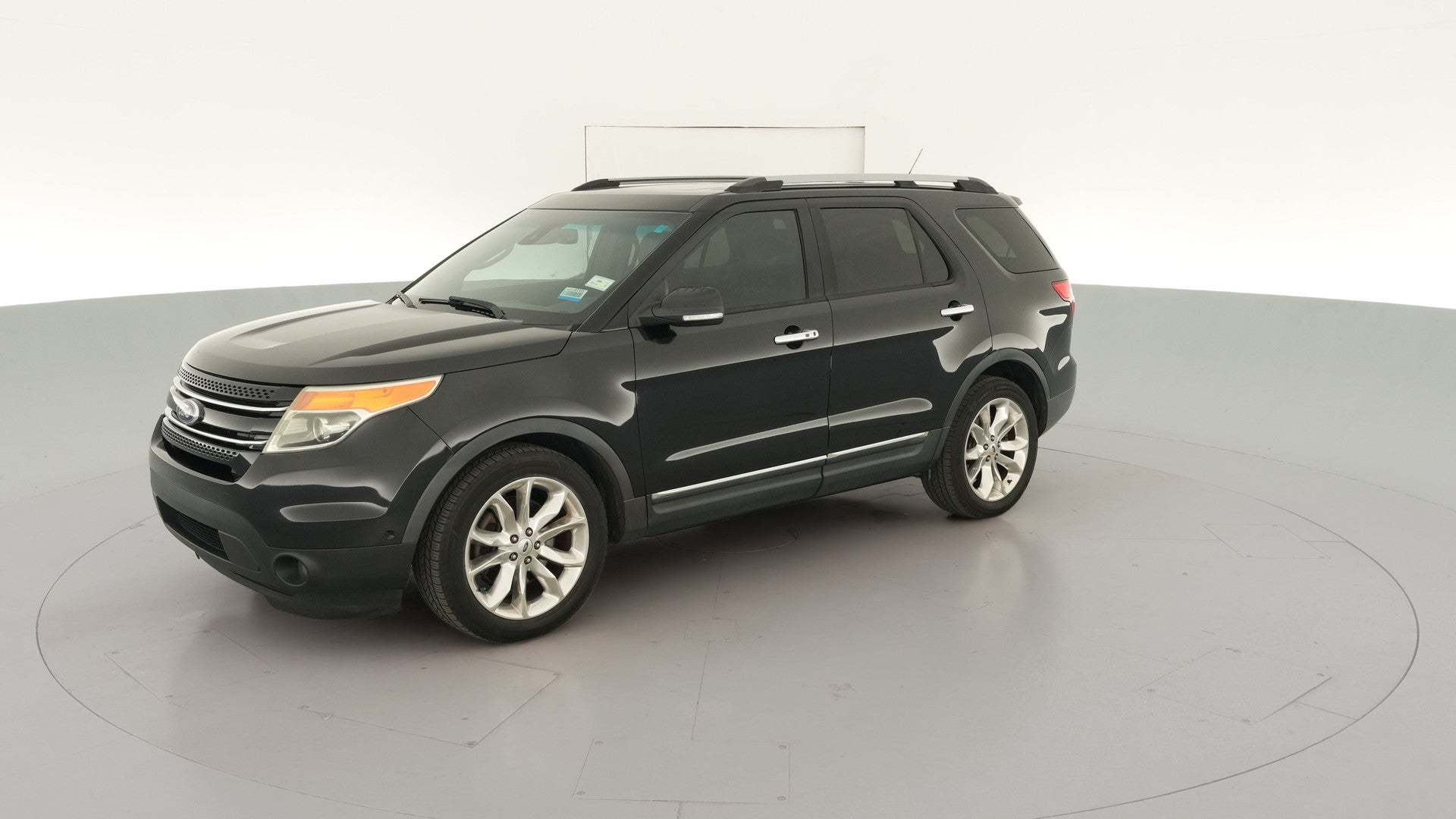 2015 Ford Explorer vehicle photo