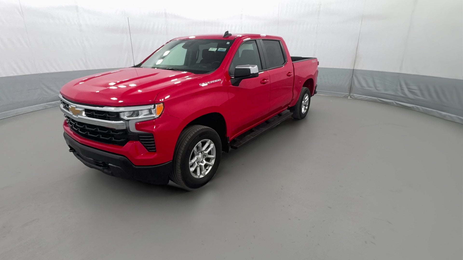 2024 Chevrolet Silverado 1500 Crew Cab vehicle photo