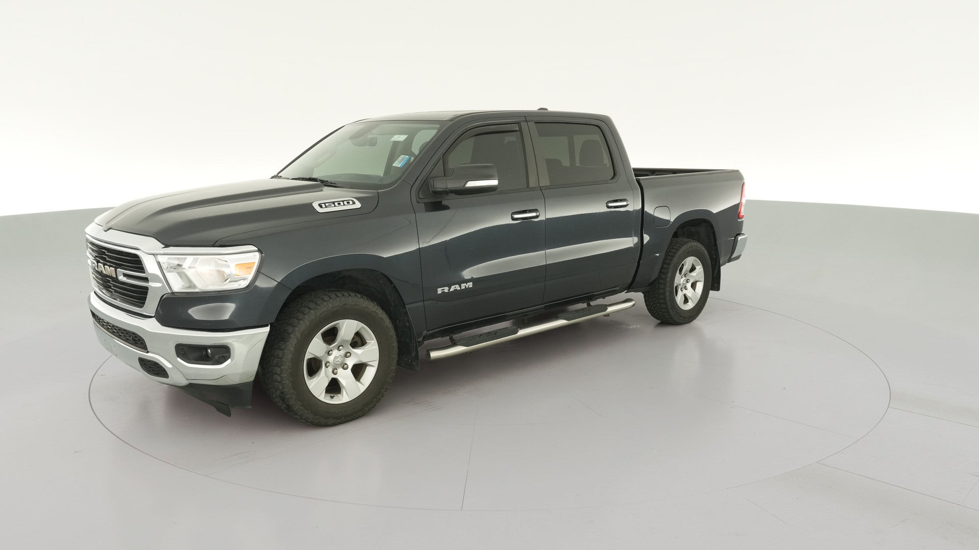 2019 Ram 1500 Crew Cab vehicle photo