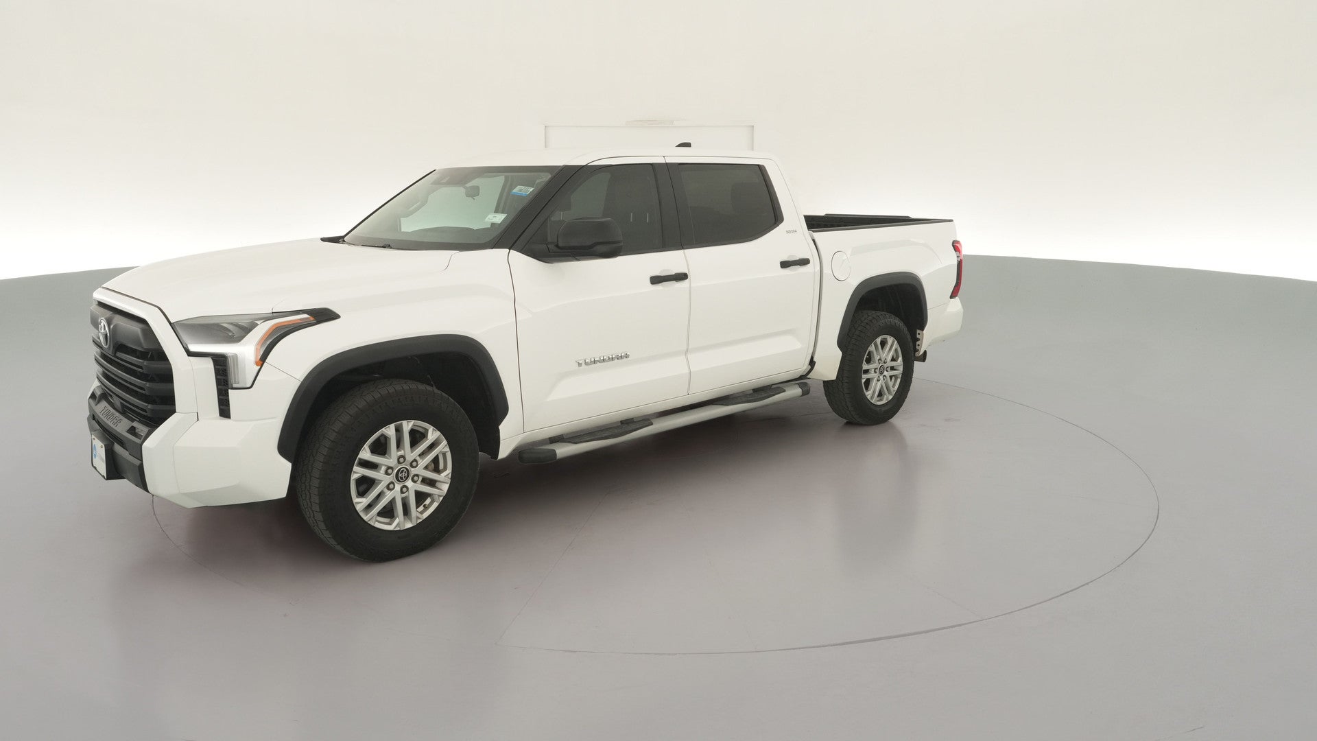 2022 Toyota Tundra CrewMax vehicle photo