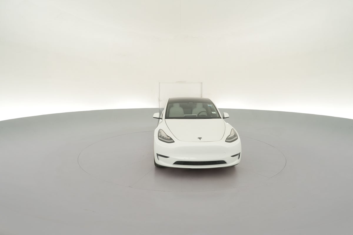 2022 Tesla Model Y Long Range All-Wheel Drive in Pearl White — 360° view 1