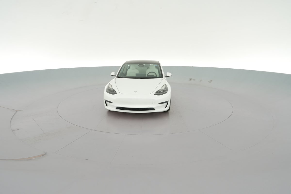 2022 Tesla Model 3 Rear-Wheel Drive in Pearl White — 360° view 1