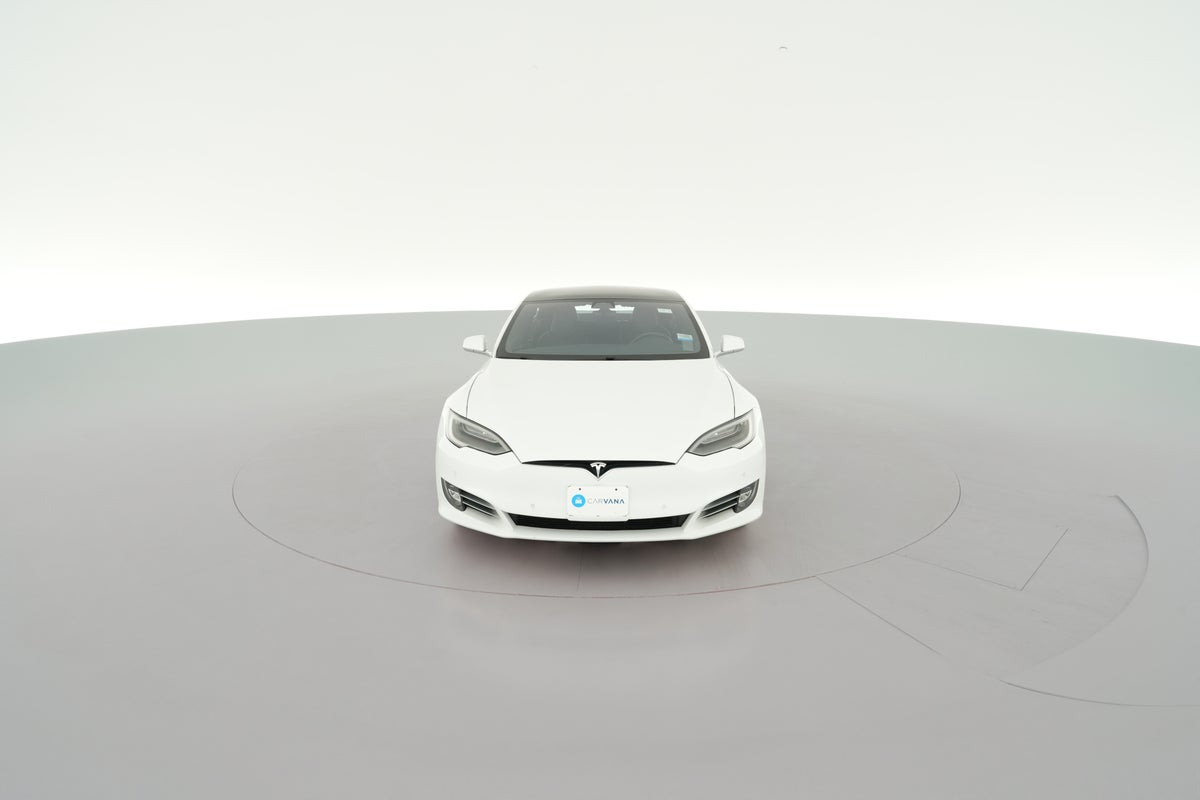 2018 Tesla Model S 75D in Pearl White Multi-coat — 360° view 1