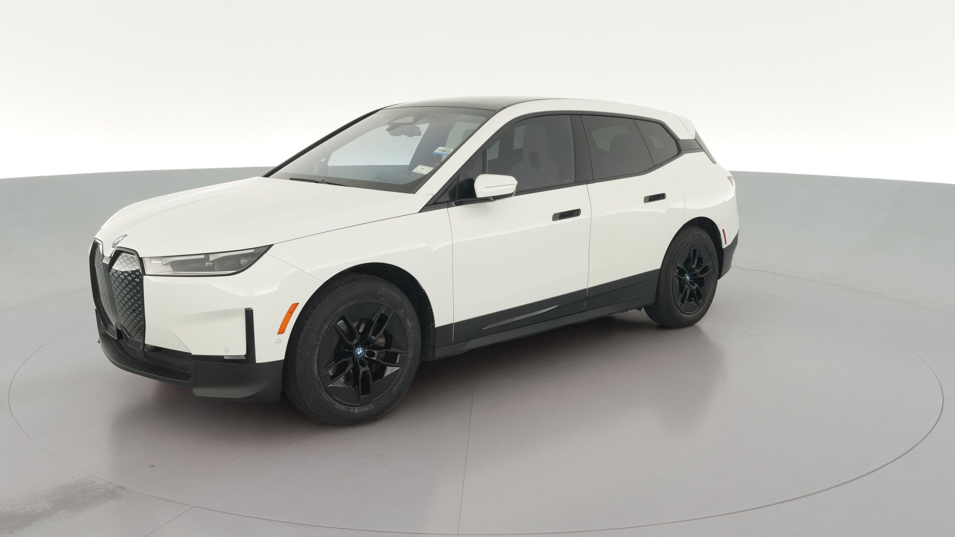 2024 BMW iX vehicle photo