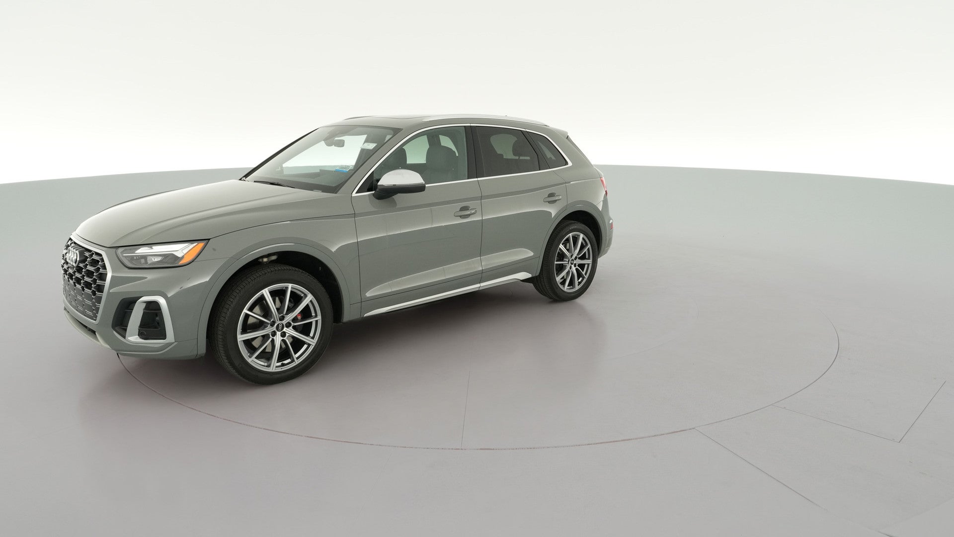 2021 Audi SQ5 vehicle photo