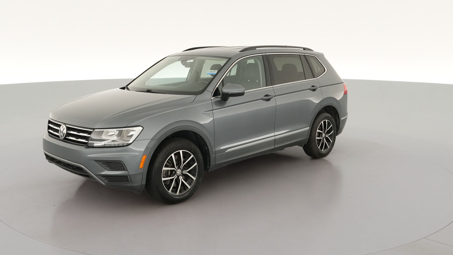 2021 Volkswagen Tiguan vehicle photo