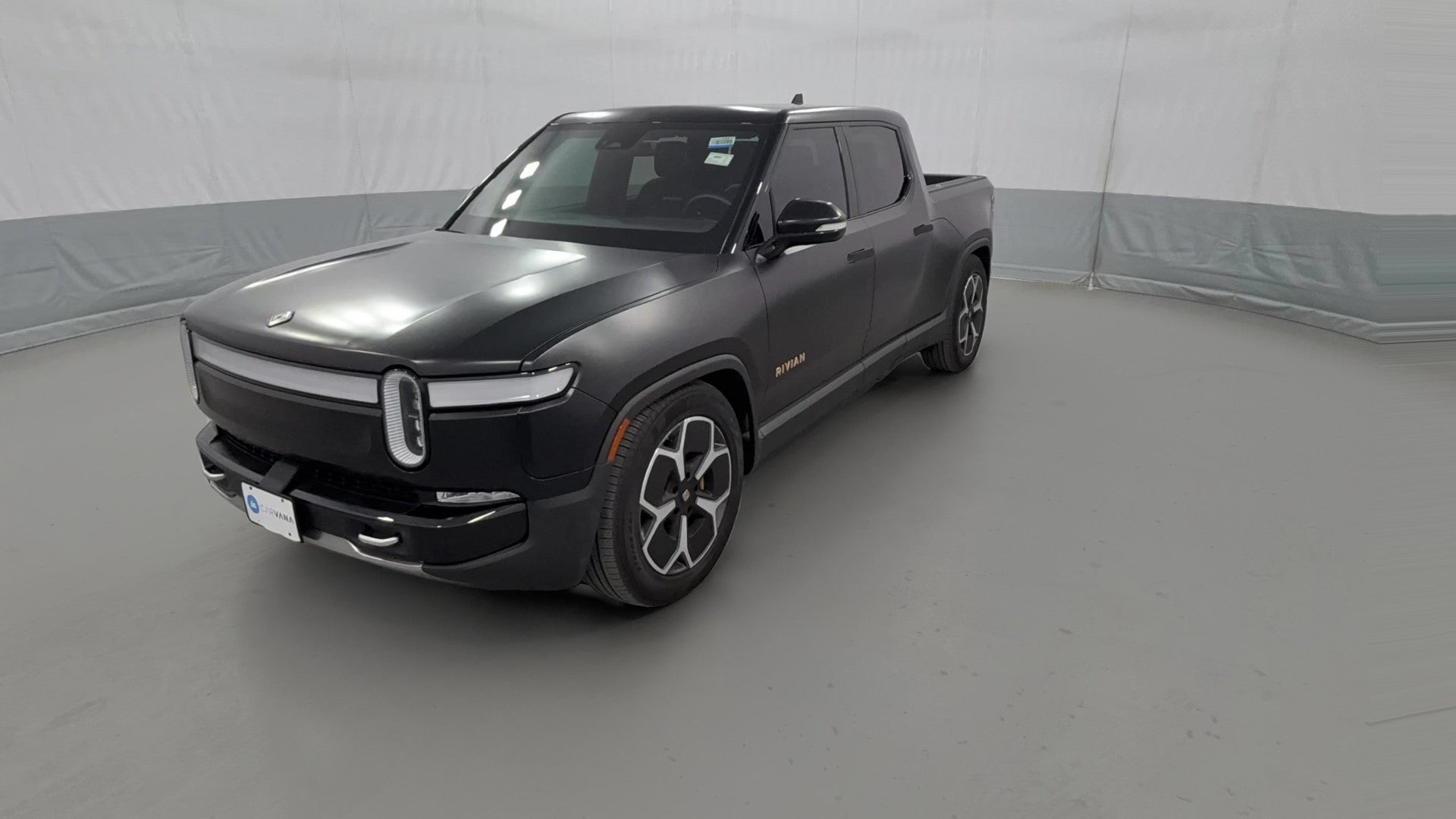 2022 Rivian R1T vehicle photo