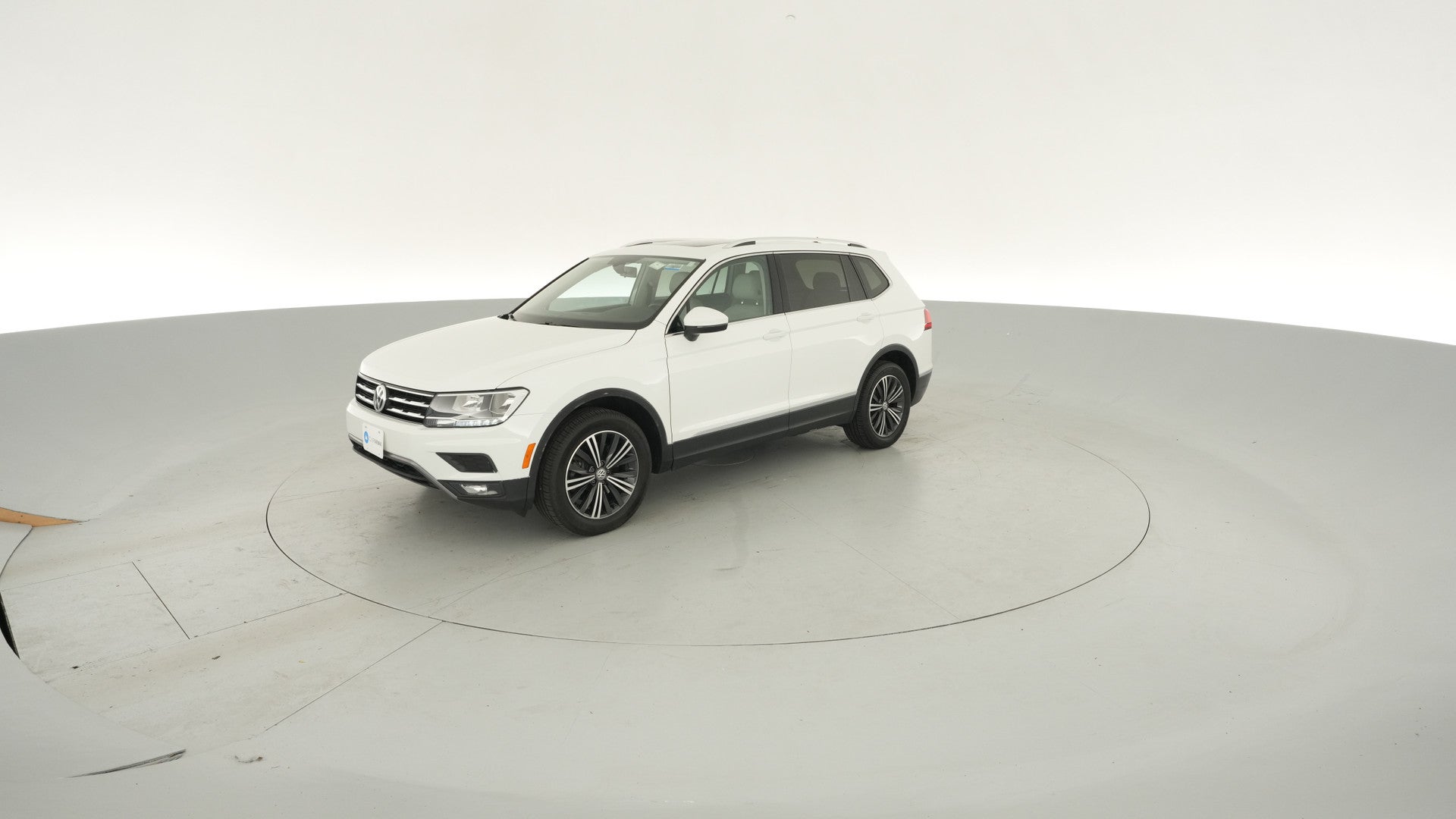 2018 Volkswagen Tiguan vehicle photo
