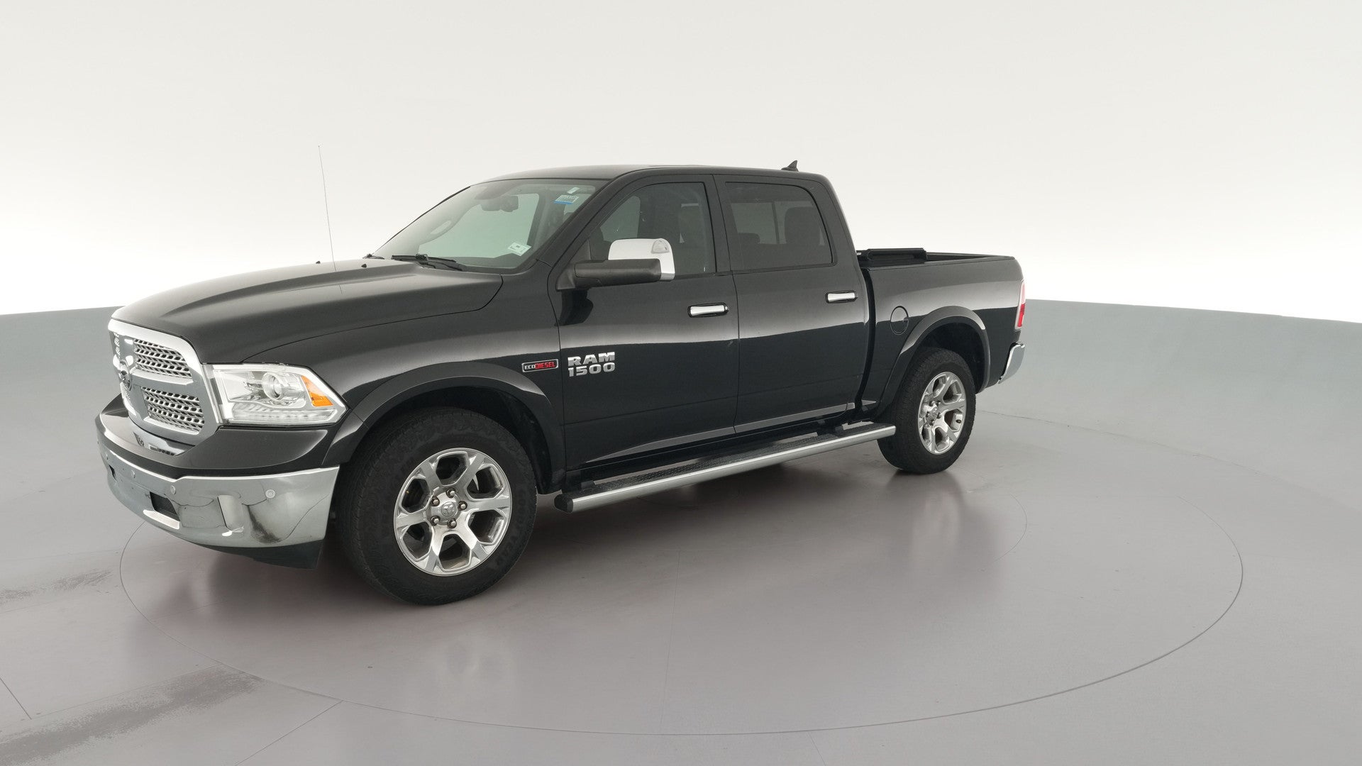 2018 Ram 1500 Crew Cab vehicle photo