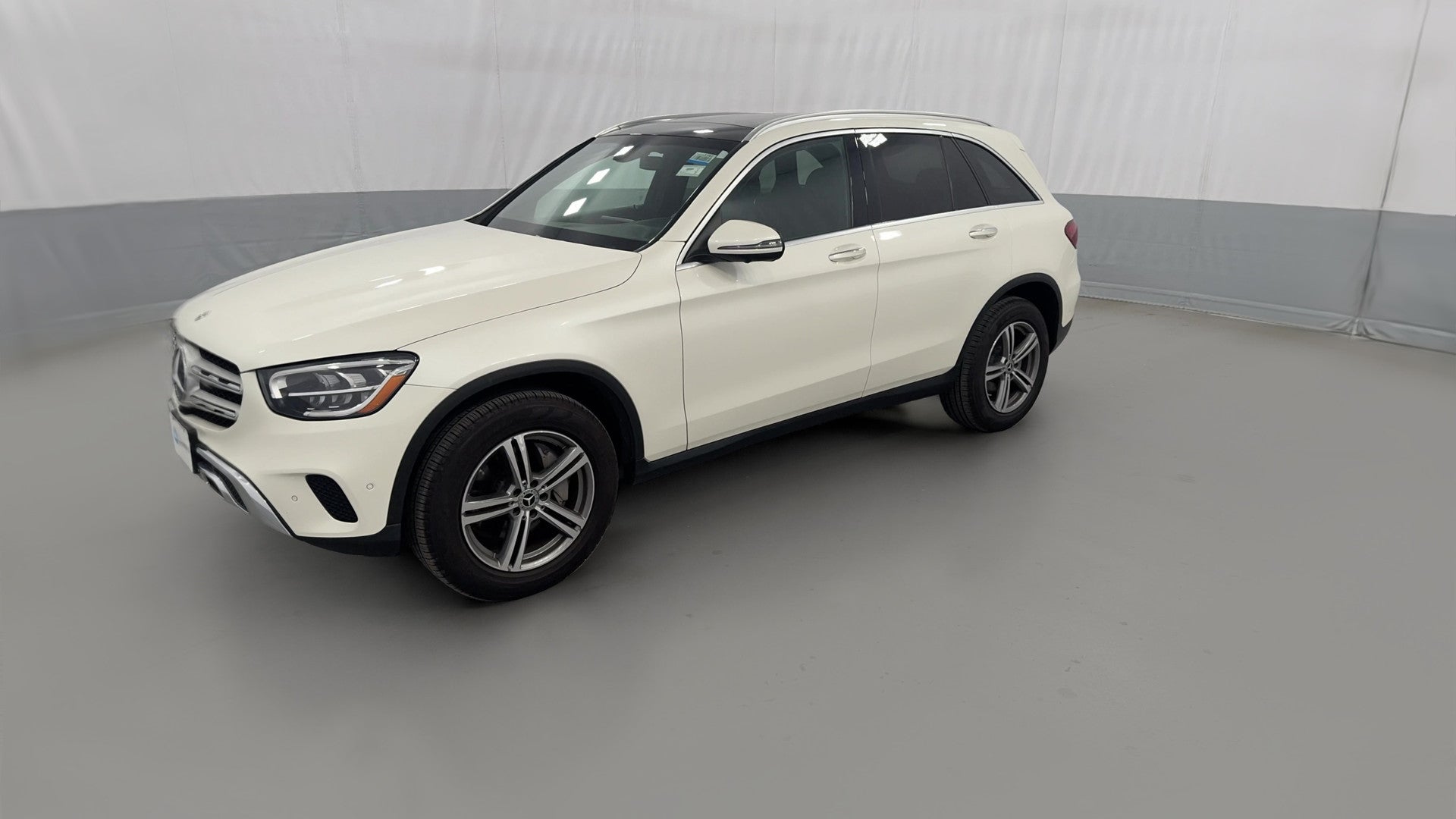 2021 Mercedes-Benz GLC vehicle photo