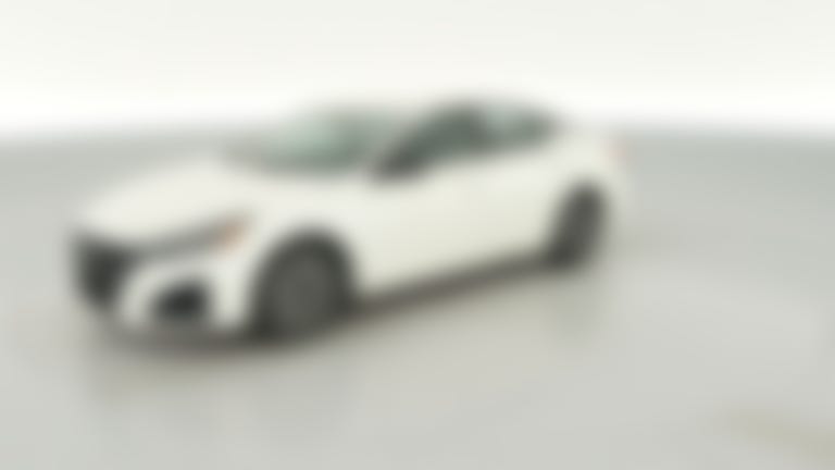 2025 Nissan Altima vehicle photo