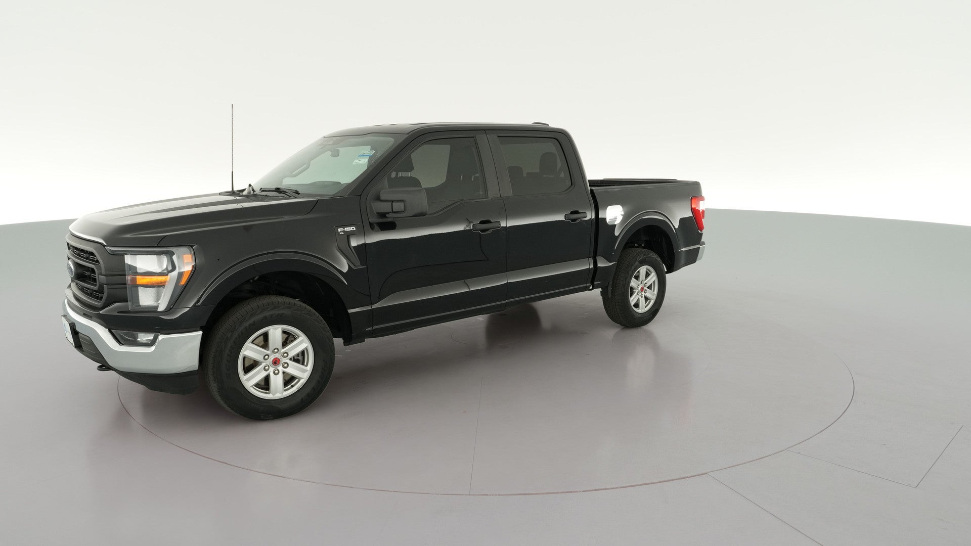 2023 Ford F150 SuperCrew Cab vehicle photo