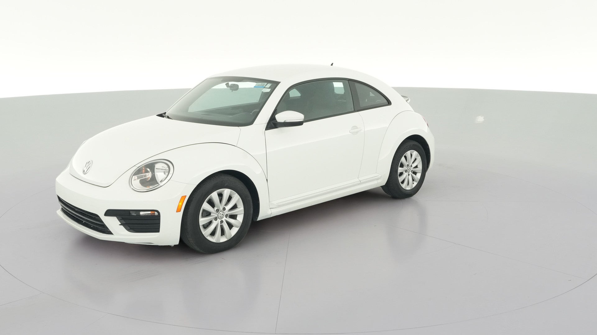 2019 Volkswagen Beetle vehicle photo