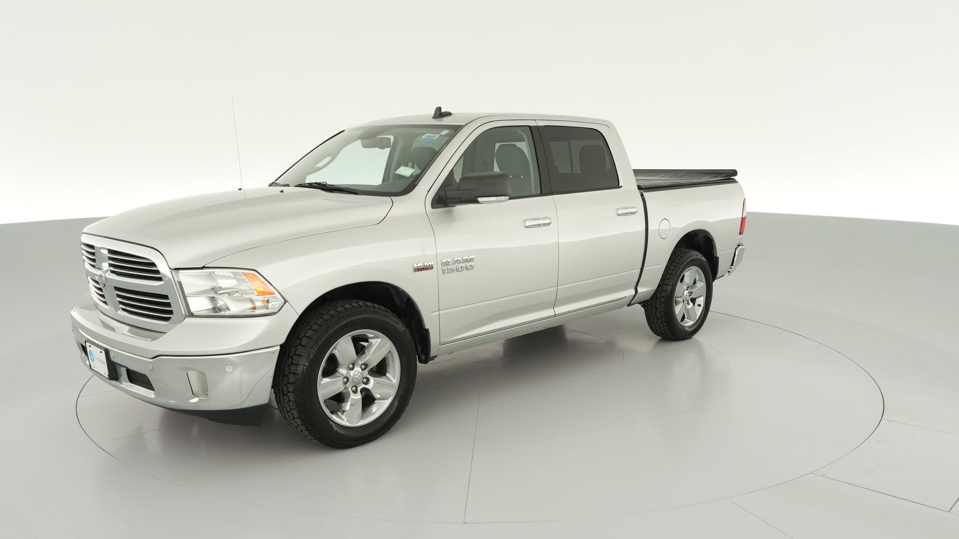 2018 Ram 1500 Crew Cab vehicle photo