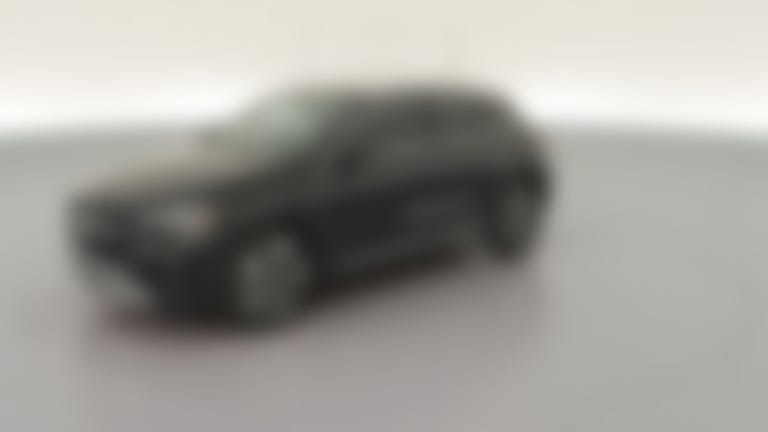 2025 Mercedes-Benz GLA vehicle photo