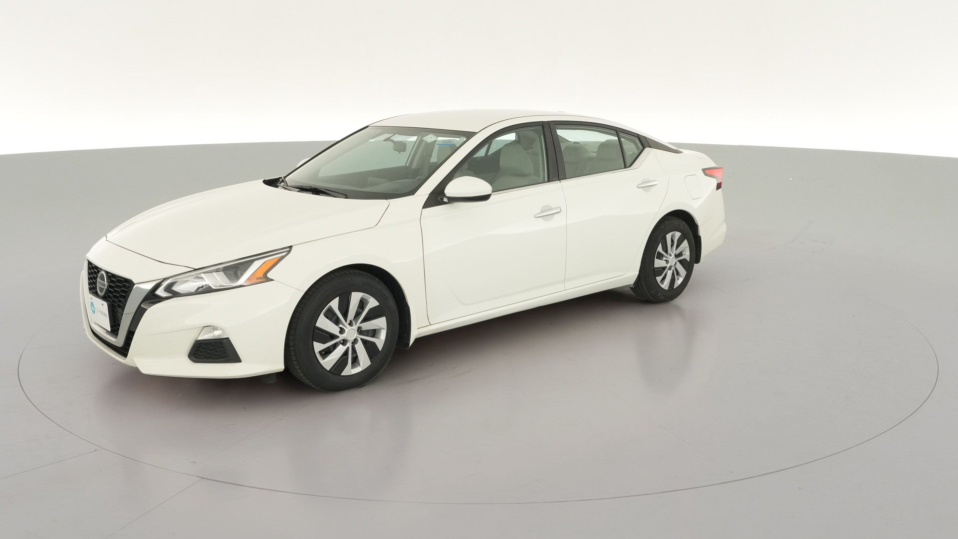 2019 Nissan Altima vehicle photo