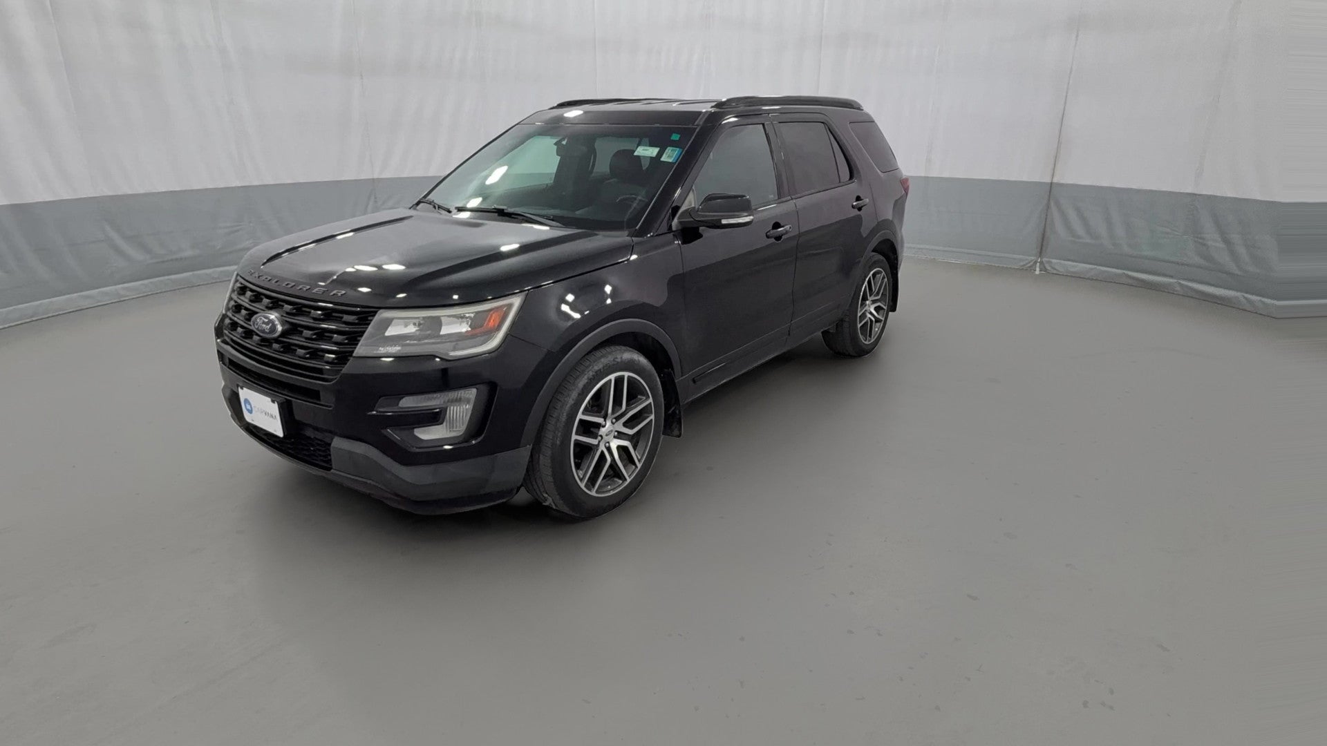 2016 Ford Explorer vehicle photo