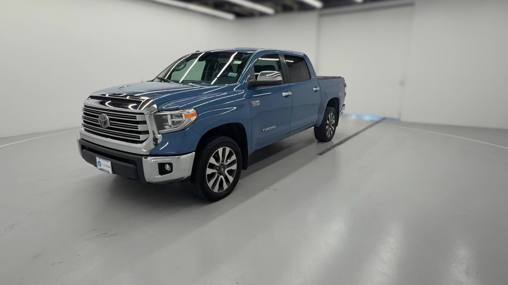 2019 Toyota Tundra CrewMax vehicle photo