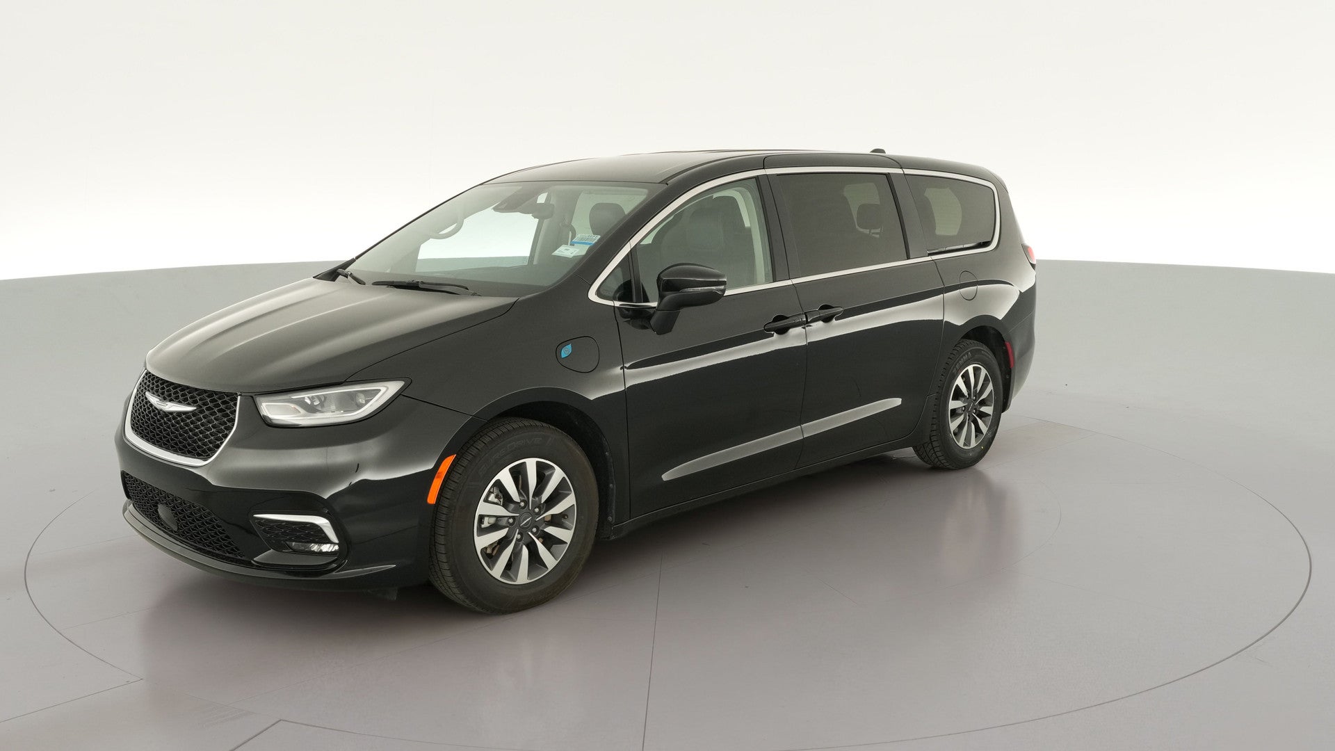 2023 Chrysler Pacifica Hybrid vehicle photo