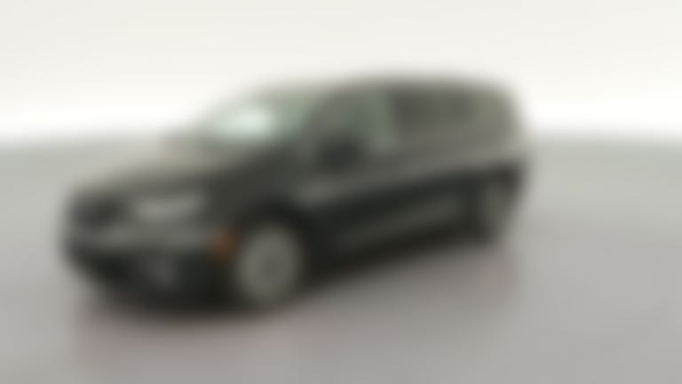 2023 Chrysler Pacifica Hybrid vehicle photo