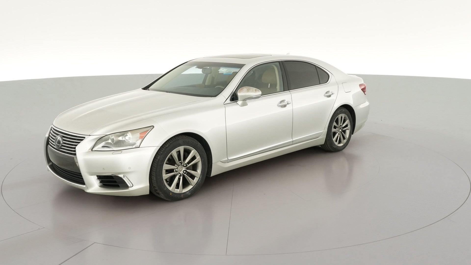 2013 Lexus LS vehicle photo