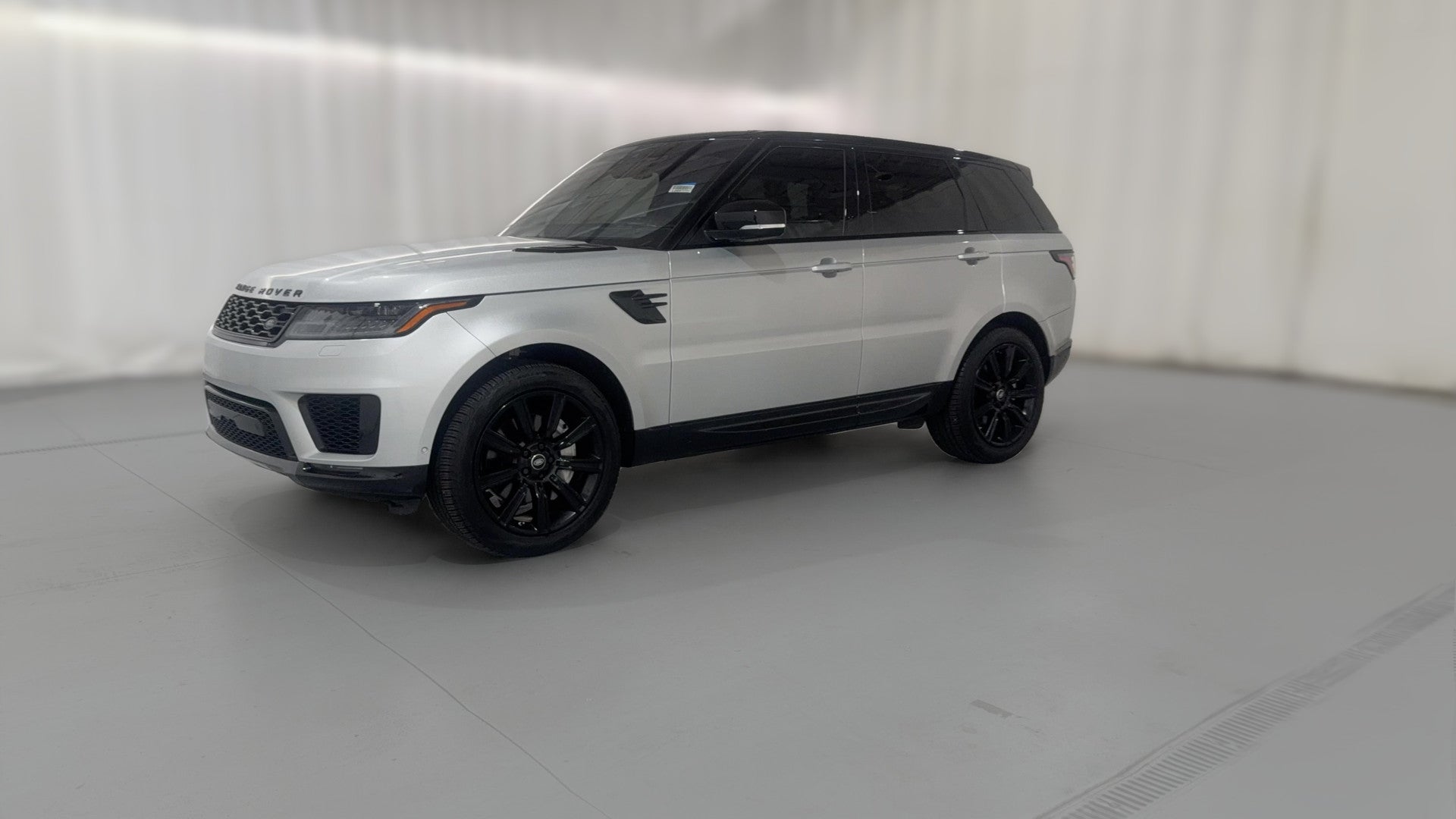 2020 Land Rover Range Rover Sport vehicle photo