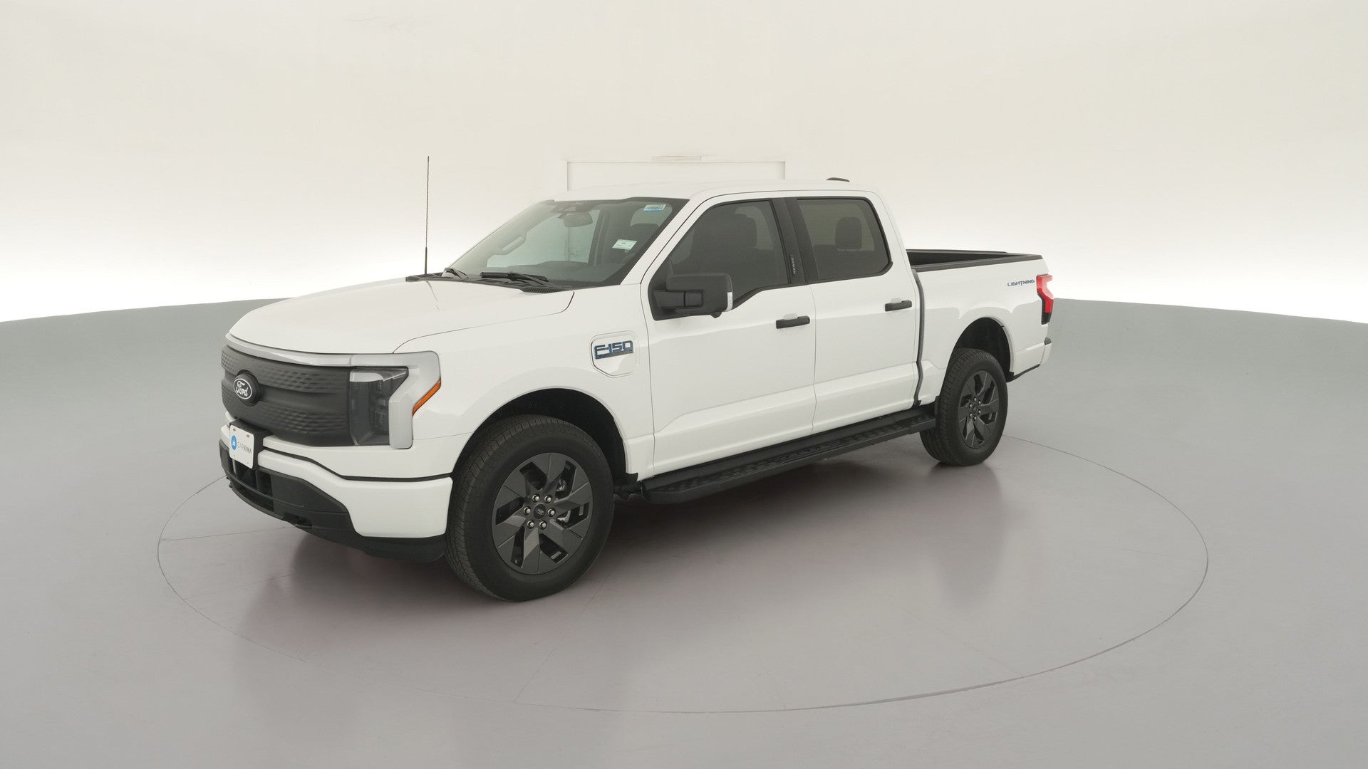 2024 Ford F150 Lightning vehicle photo