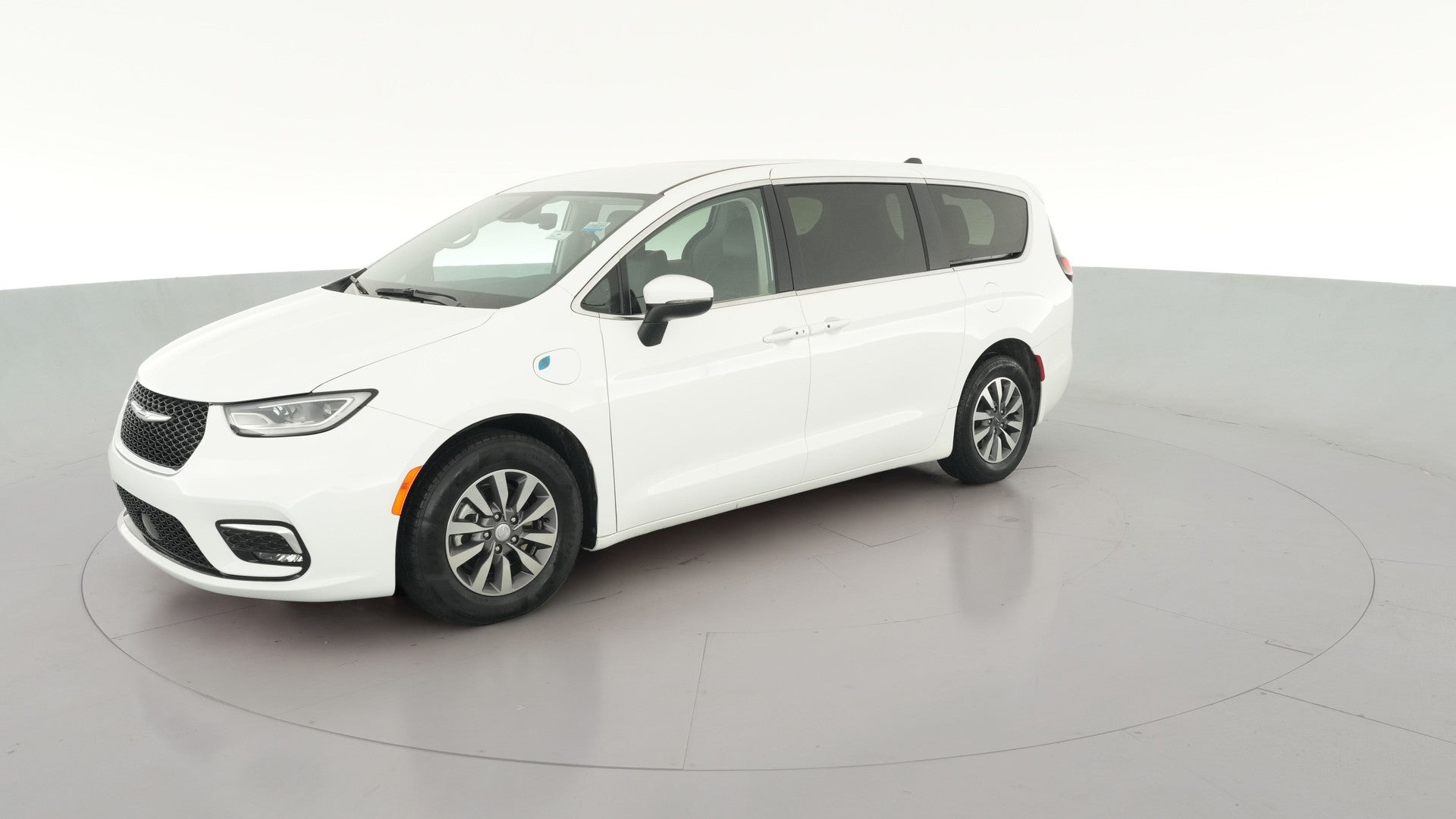 2023 Chrysler Pacifica Hybrid vehicle photo