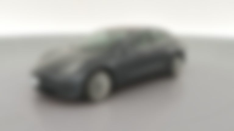 2018 Tesla Model 3 vehicle photo