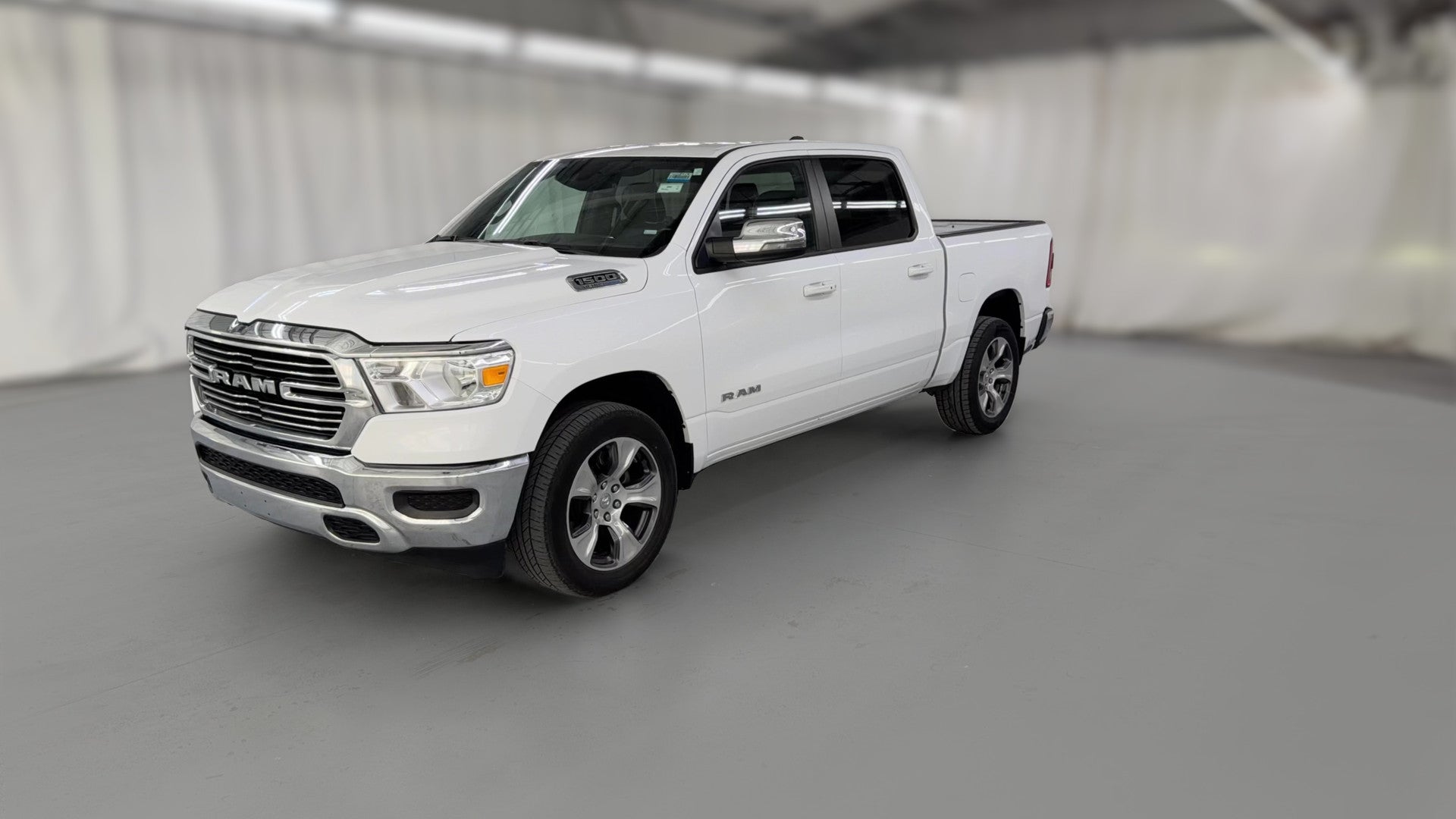 2024 Ram 1500 Crew Cab vehicle photo