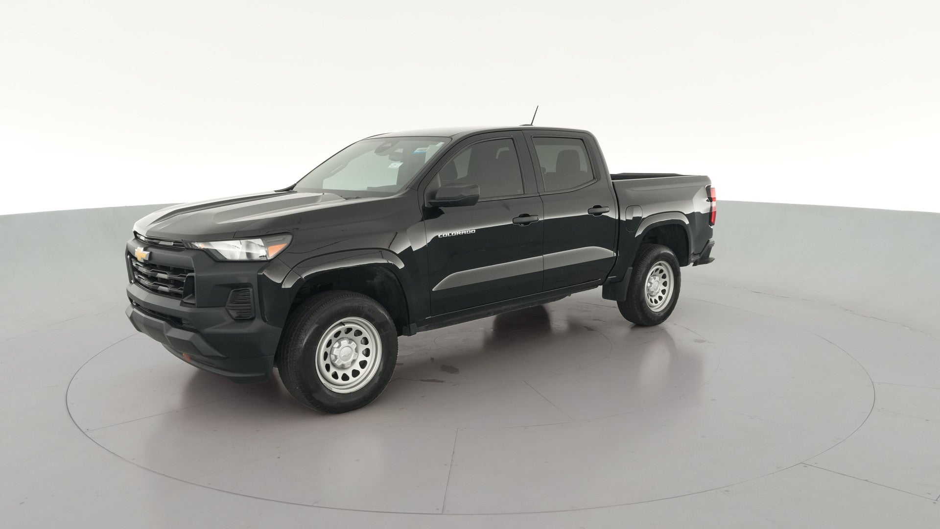 2024 Chevrolet Colorado Crew Cab vehicle photo