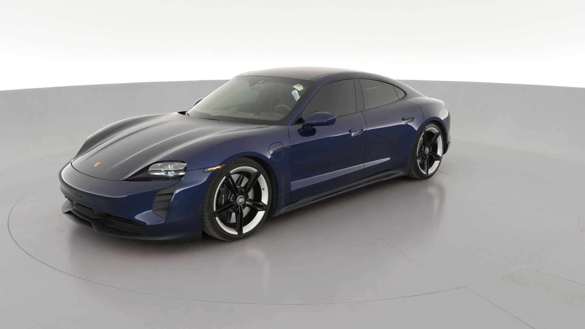 2020 Porsche Taycan vehicle photo