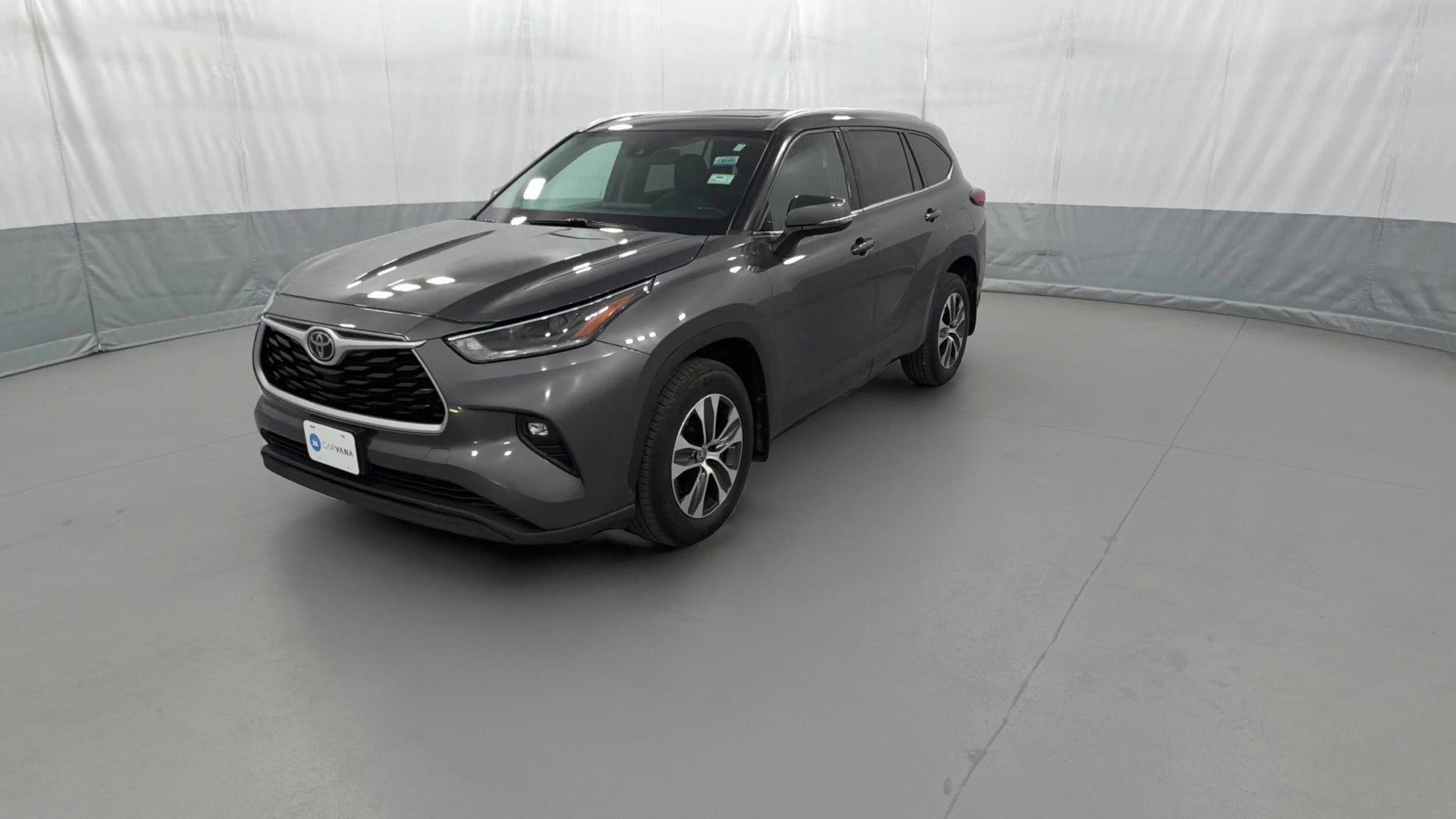 2021 Toyota Highlander vehicle photo