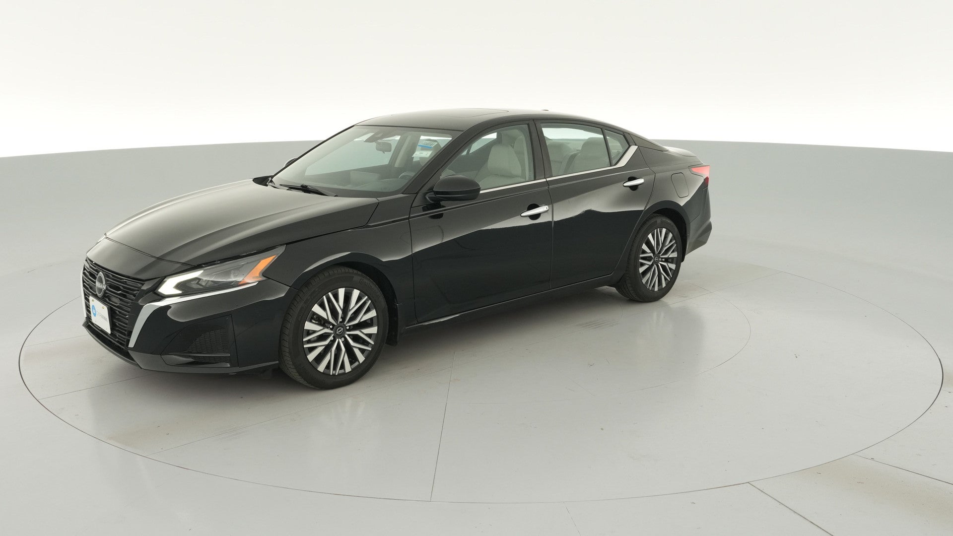 2024 Nissan Altima vehicle photo