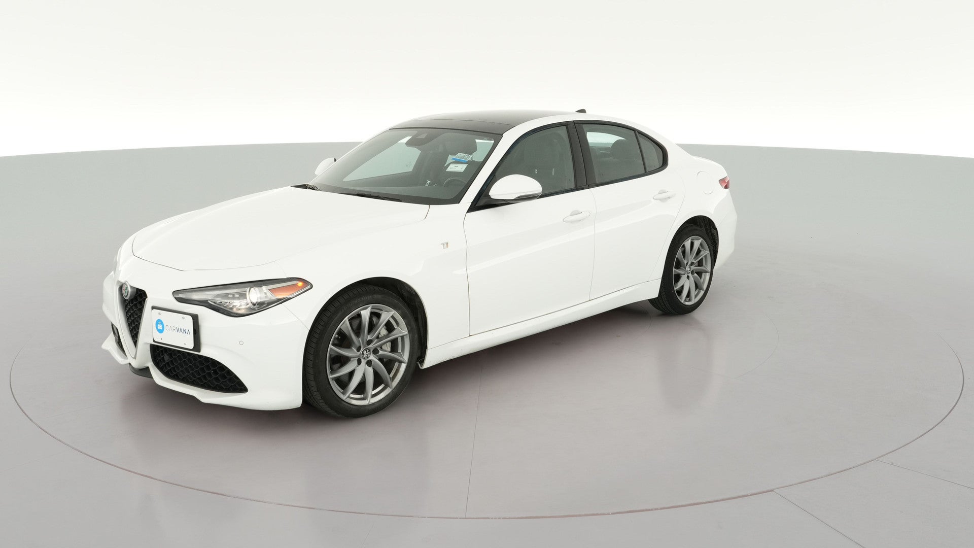 2023 Alfa Romeo Giulia vehicle photo