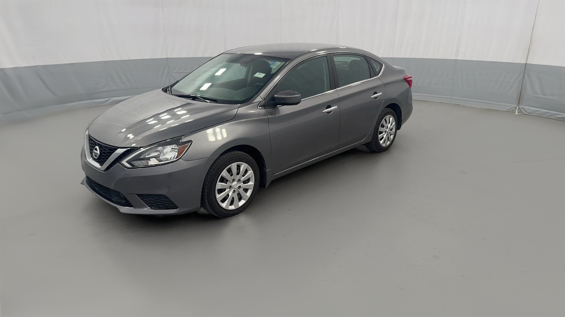 2019 Nissan Sentra vehicle photo