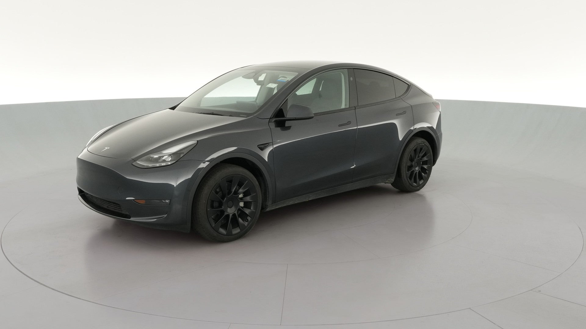 2025 Tesla Model Y vehicle photo