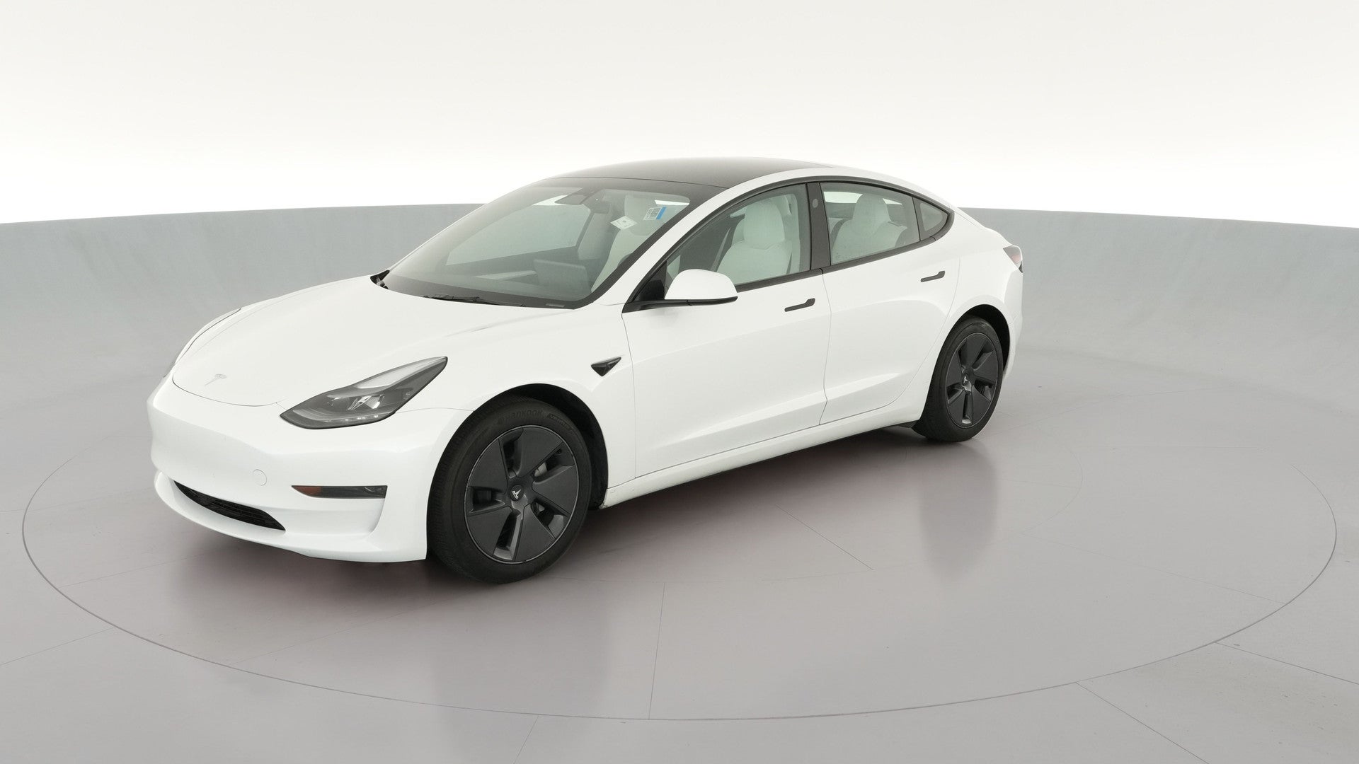 2023 Tesla Model 3 vehicle photo