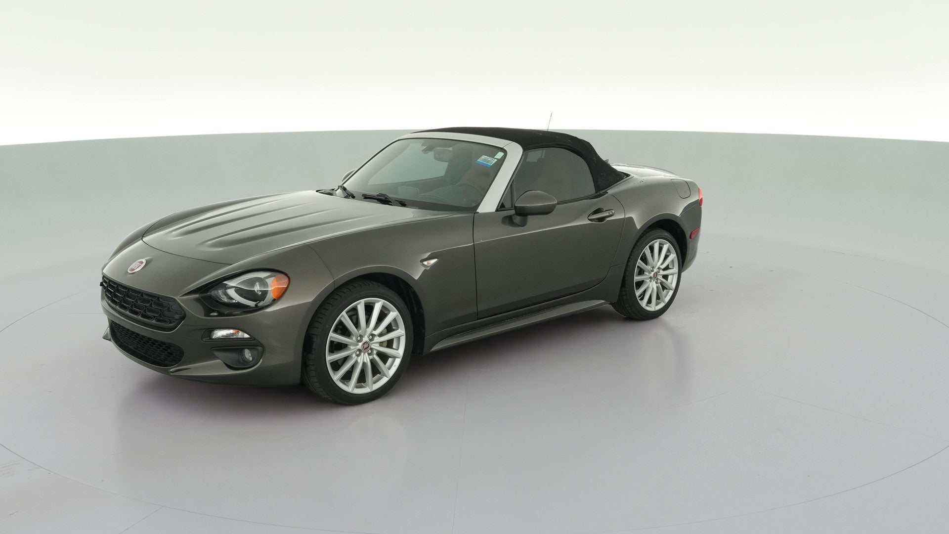 2017 FIAT 124 Spider vehicle photo
