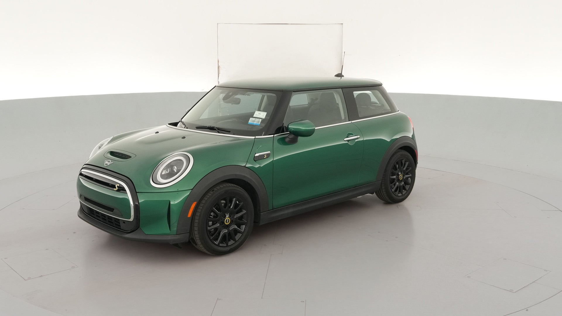 2023 MINI Hardtop 2 Door vehicle photo