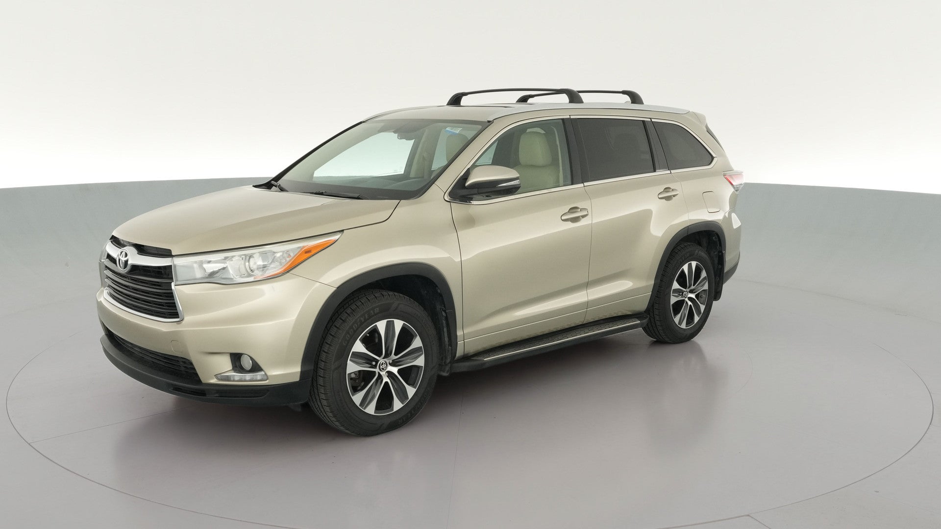 2015 Toyota Highlander vehicle photo